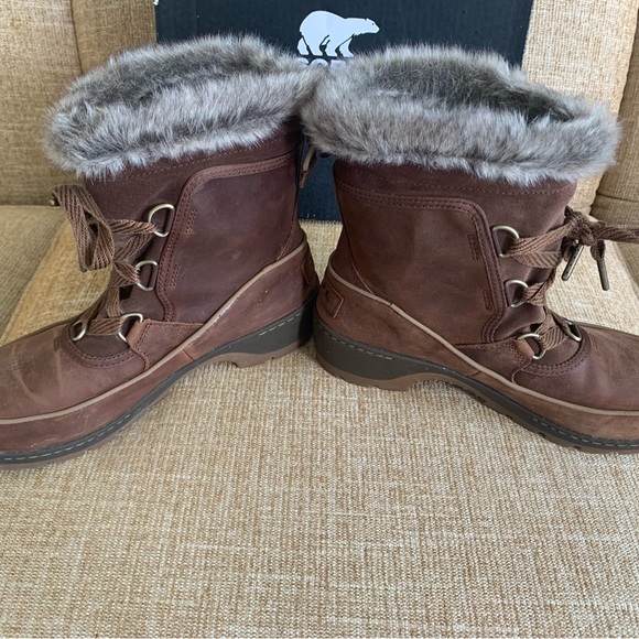 Sorel Tivoli III Premium Size 8. Brown, Grey Fur Trim. - Picture 3 of 6